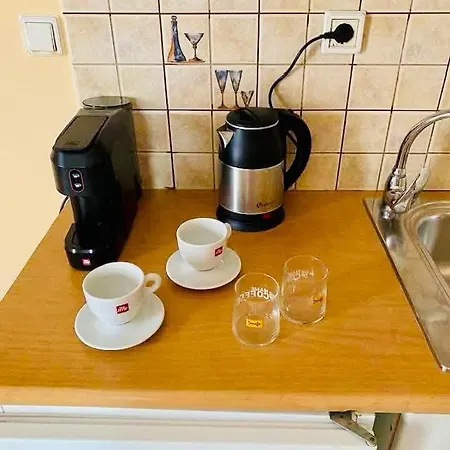Lili Guest house *